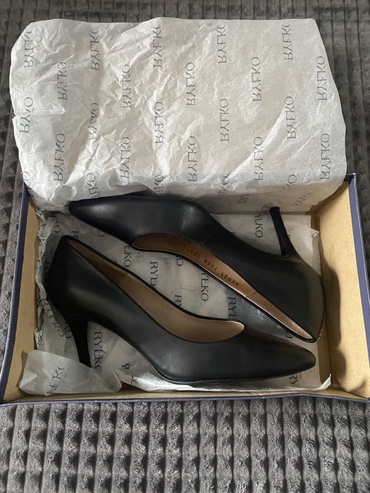 Czółenka Ryłko 36,5