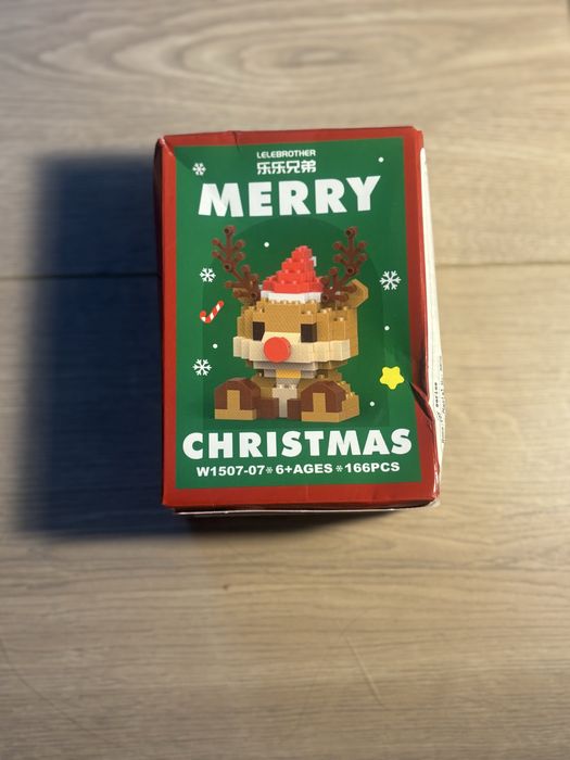 Świąteczna figurka klocki lego renifer