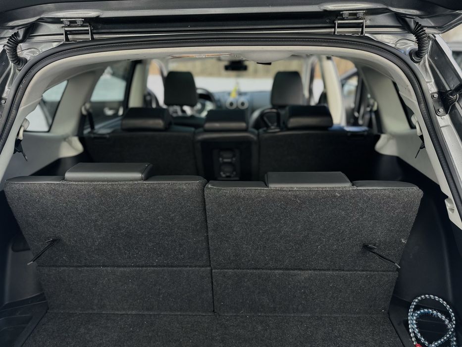 Продам Nissan Qashqai +2  2.0 дизель 4x4 7 місць