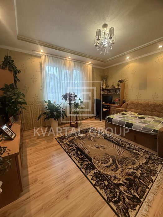 Будинок з ремонтом
