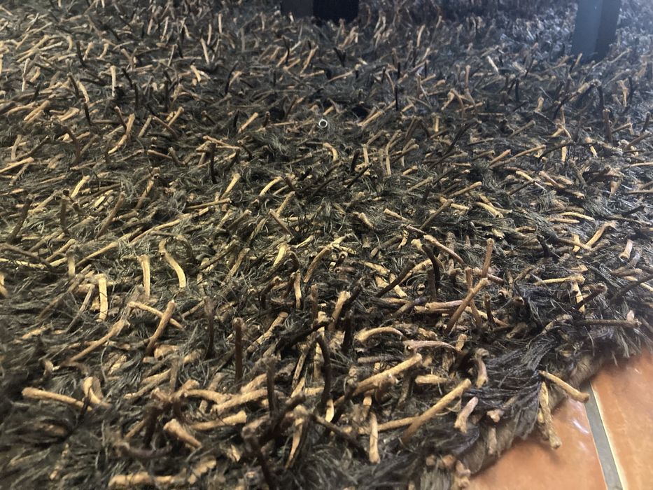 Carpete usada em bom estado.