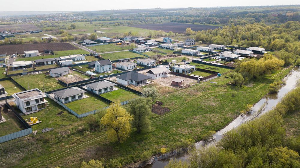 Продам коттедж 112 квм. Новоалександровка коттеджный посёлок Sun Coast