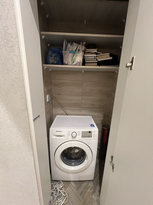 Продаж 4 кімнатноі квартири