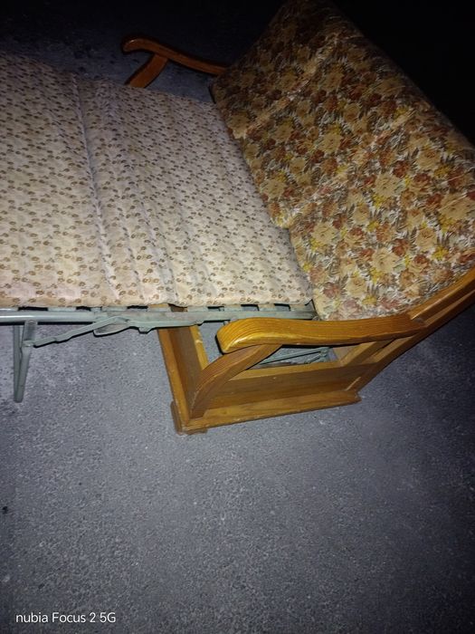 Sofa cama de dois lugares