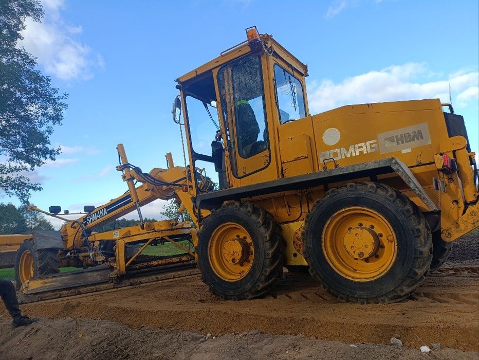 Koparko ladowarka , koparka ,równiarka ,kruszywa