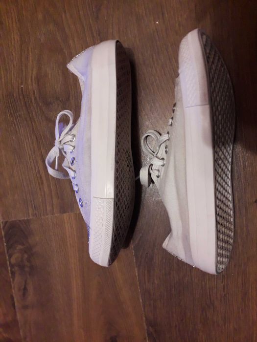 Tenisówki Trampki McKey z srebrnymi cekinami