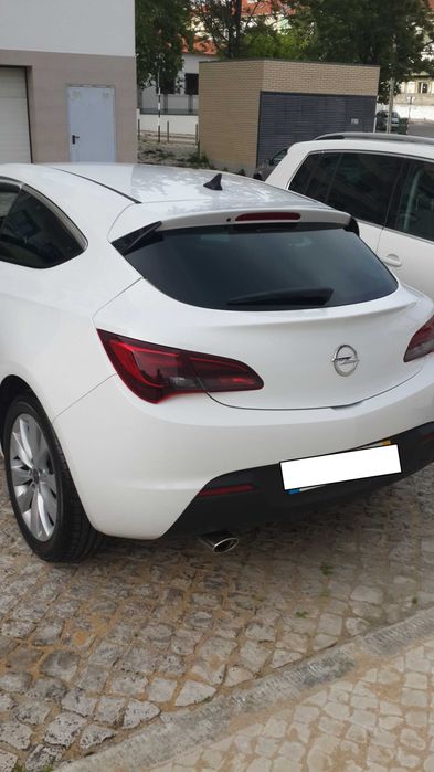 Opel Astra GTC 1.7 CDTi S/S 109g
