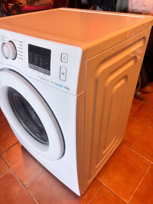 Máquina de lavar roupa Samsung