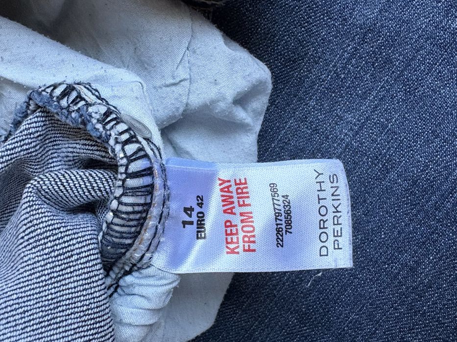 Męskie jeansy dzwony/bootcut