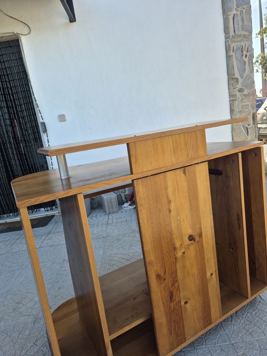 Secretária em madeira