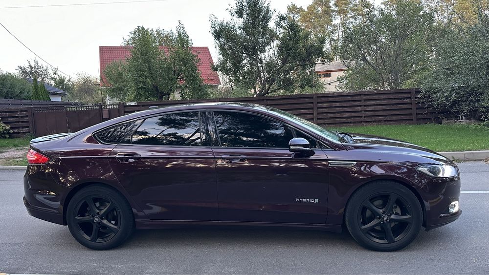 Продам автомобіль Ford Fusion Hybrid 2.0 - гарне і економне авто Форд