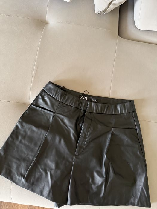 Нові шорти Zara, розмір Л