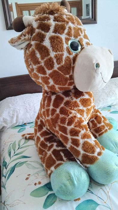 Boneco (Girafa) em penuche