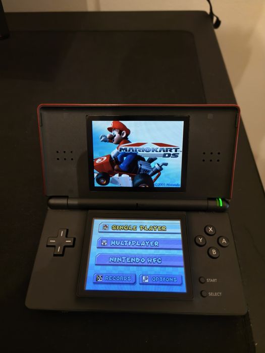 Nintendo DS Lite