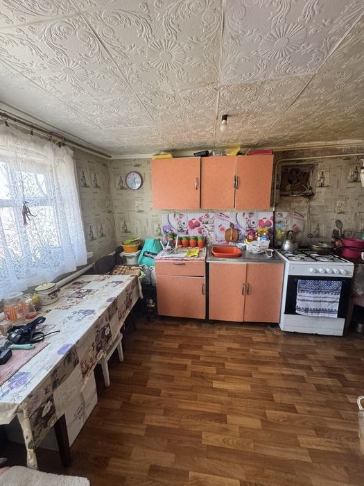 Продається одноповерховий житловий будинок в селі Кожухівка. 25000$