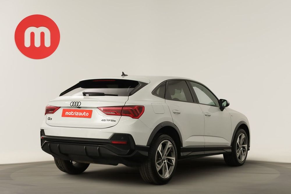 Audi Q3 Sportback 45 TFSIe S line S tronic foto 4