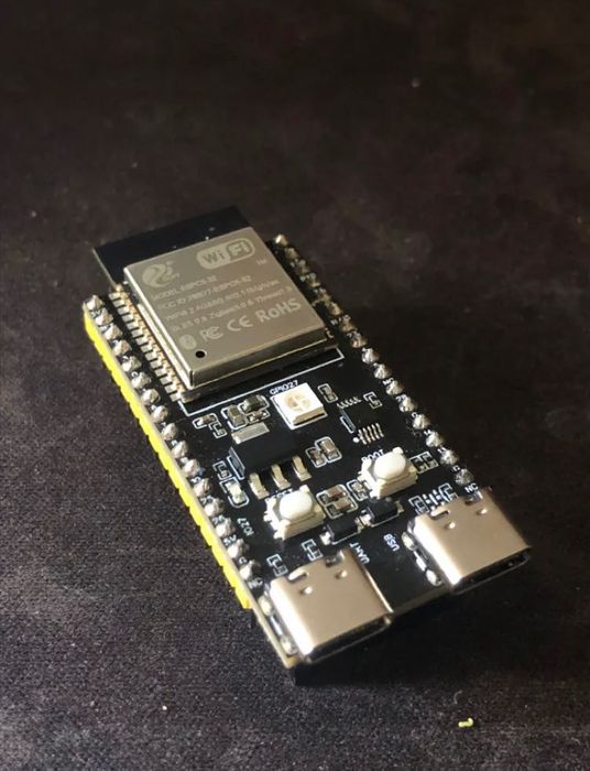Плата esp32 c5 нова