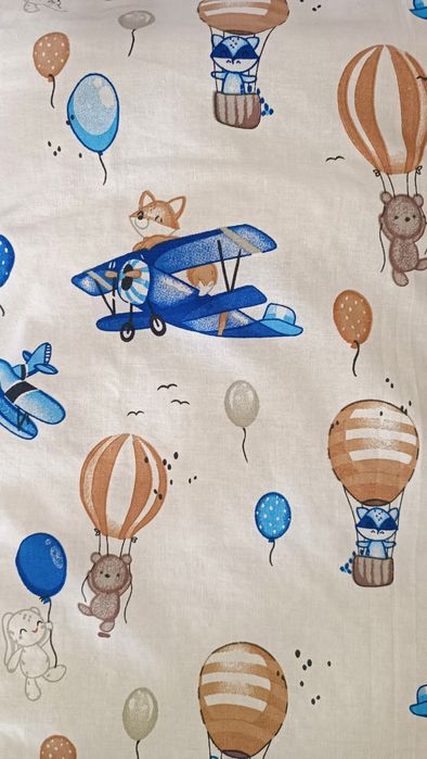 Продаю,нашу постіль з дитячого ліжечка,і наматрасник подарунок.