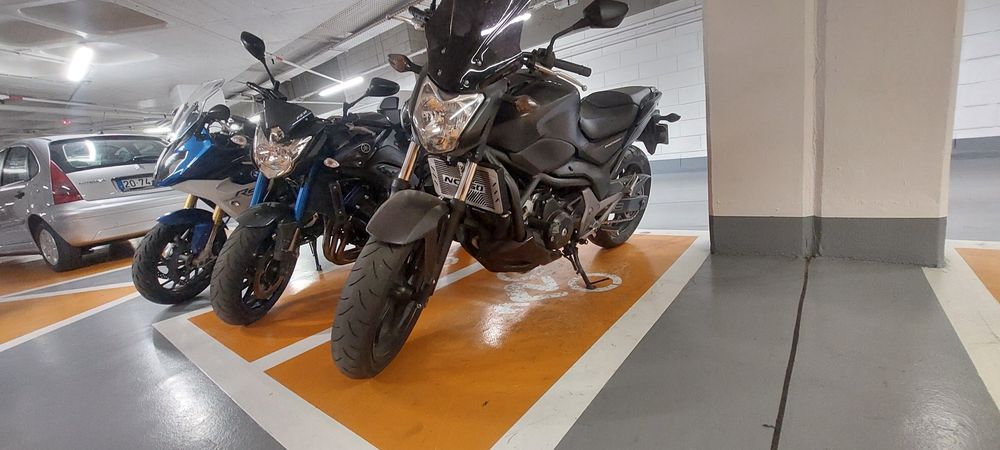 Honda NC750S 2016 muito ESTIMADA
