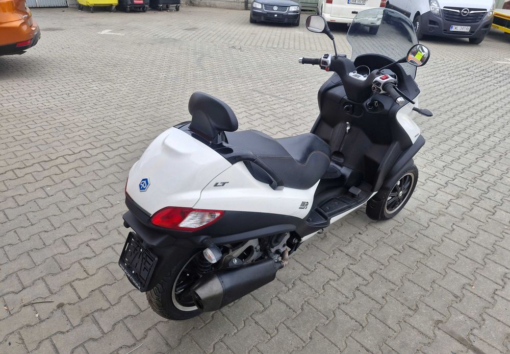 Piaggio MP3 400 , 2011 r. KAT. B   """ IMPORT HOLANDIA """