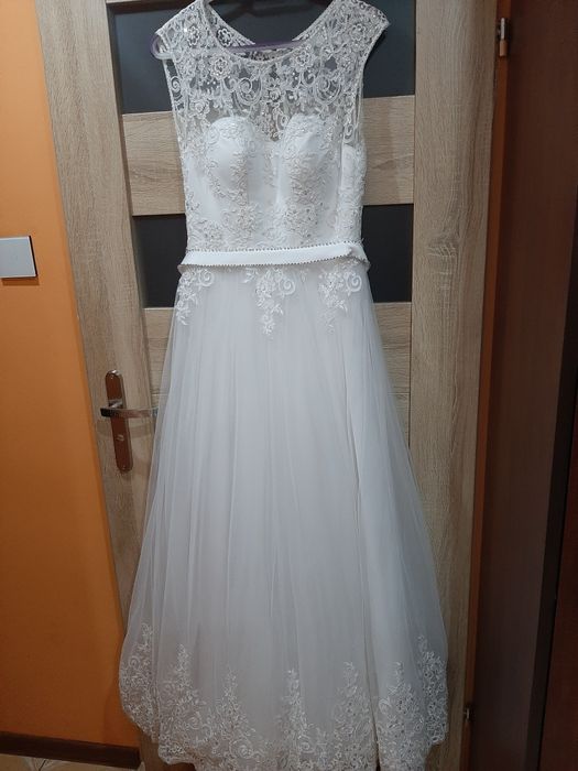 Suknia ślubna, stan bardzo dobry.