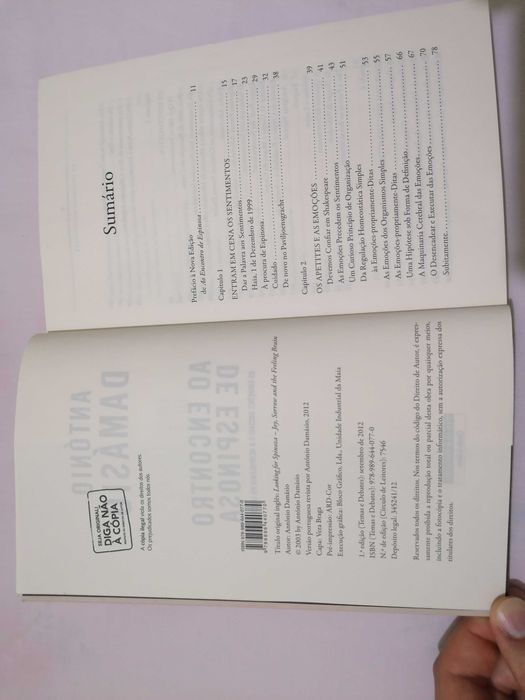Ao encontro de Espinosa, António Damásio, Cir. Leitores 1ª edição 2012