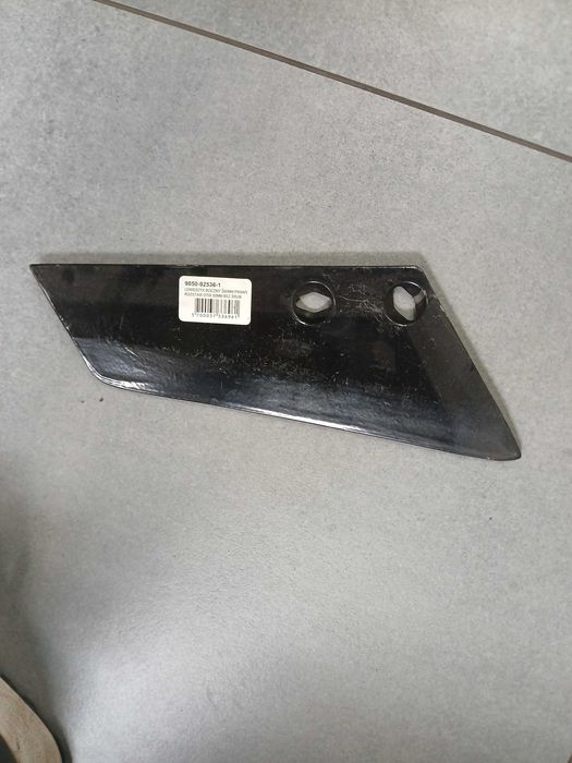 Lemieszyk boczny 260MM prawy