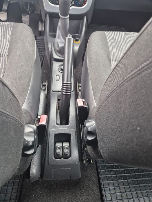 Авто Dacia Logan ИДЕАЛ