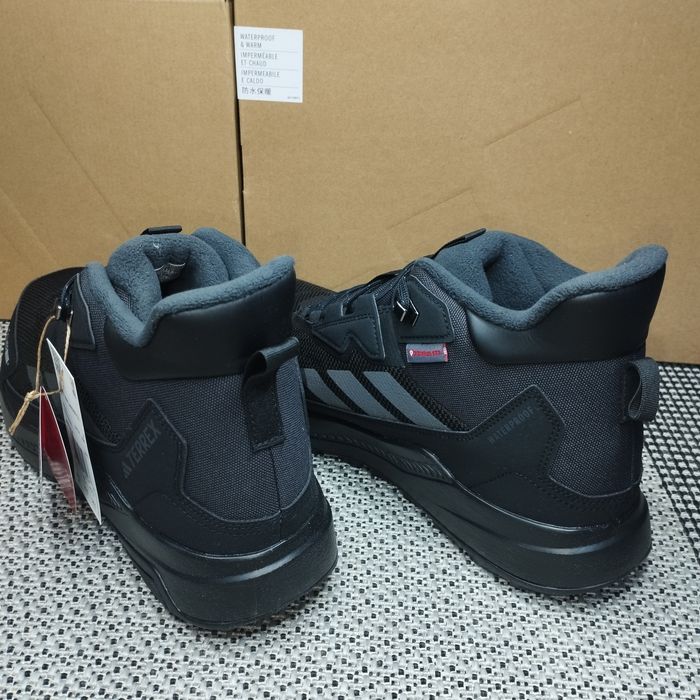 Туристичні черевики Terrex Anylander CLIMAWARM+ JH6234