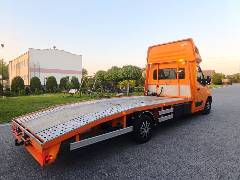 Auto laweta Renault Master 2.3 150km