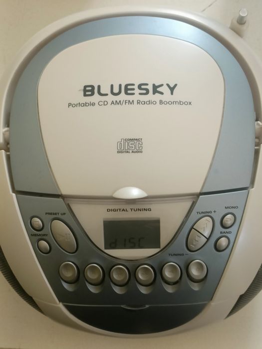 Radio CD cassete portátil