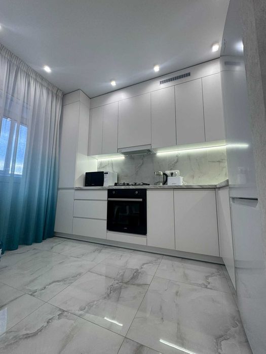 Продаж стильної 1к квартири 40 м² у Вишневому — вул. Святошинська, 58