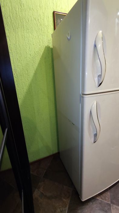 Холодильник No-Frost LG двокамерний