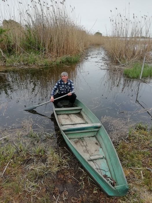 Продам  вагончик  на   березі  водосховища  поряд   р. С.ула.