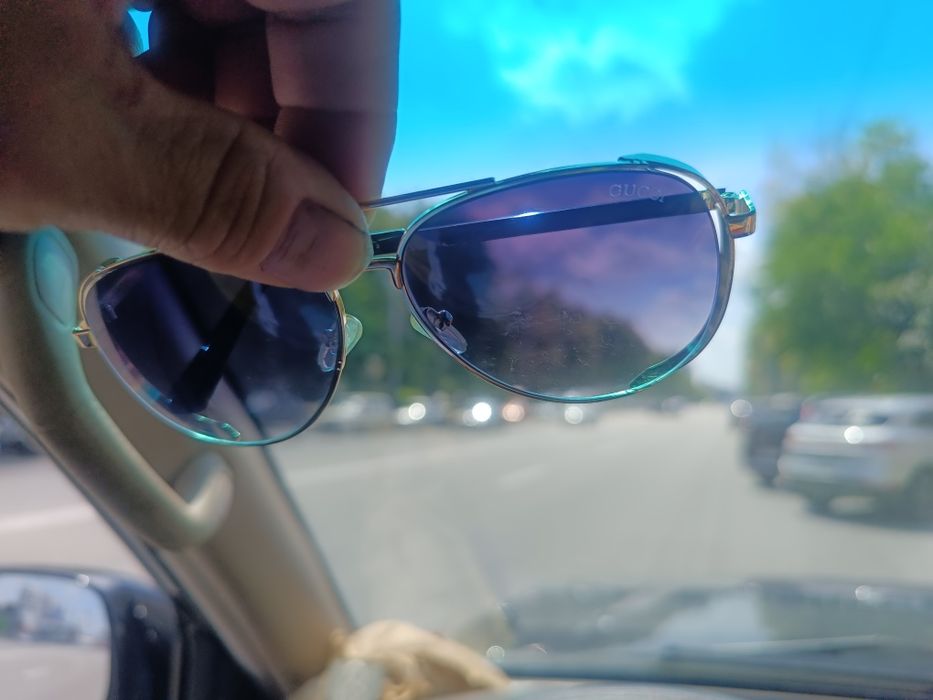 Продам очки GUCCI