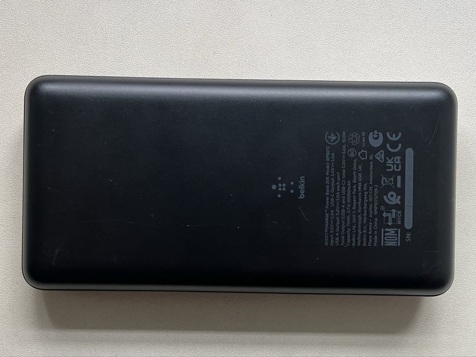 Павербанк Belkin BoostCharge 20000mAh 15w Black (BPB012BTBK)