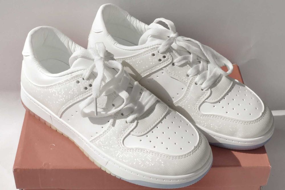 Buty sportowe adidasy damskie sneakersy lekkie białe 37