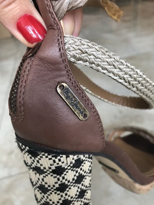 Sandałki marki Pepe Jeans