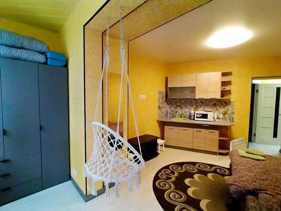 1-кім. Сучасна SELFIE - Студія з вишуканим ремонтом. Соборна. Подобово