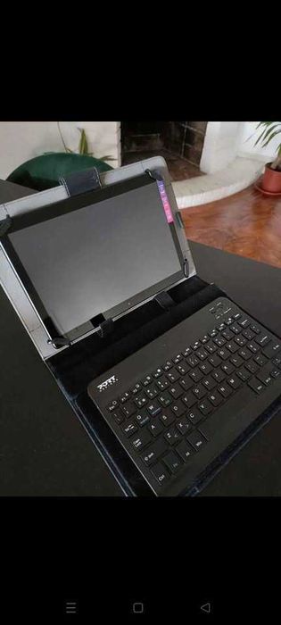 Tablet Lenovo TB-X505F 32GB com capa e teclado – excelente estado