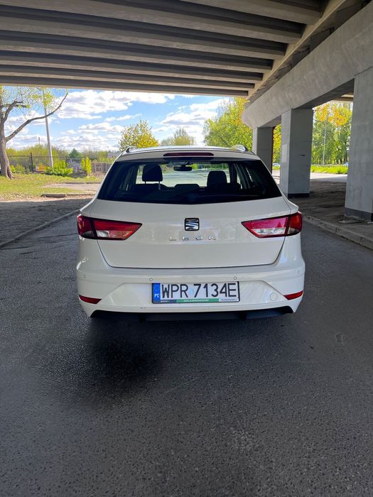 Seat Leon salon Polska FV23%