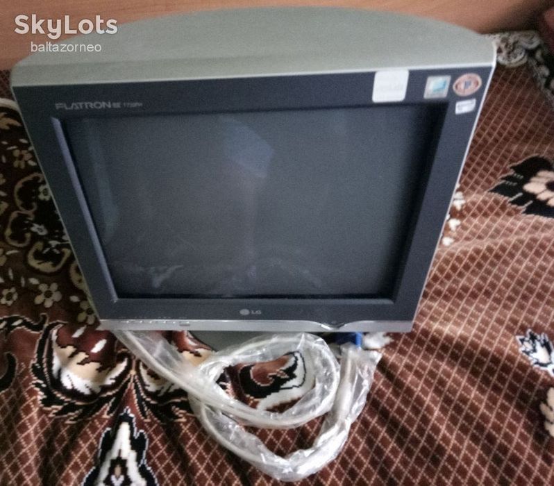 Монитор LG Flatron ez T730PH диагональ 17" ( Б/У )