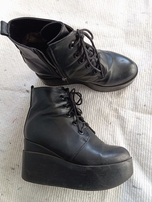 Взуття 37 розмір