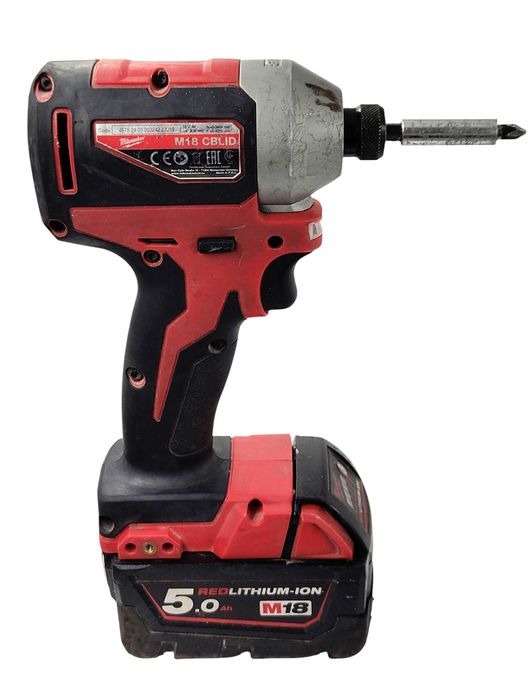 Zakretarka Milwaukee M18 CBLID BODY + AKU 5AH