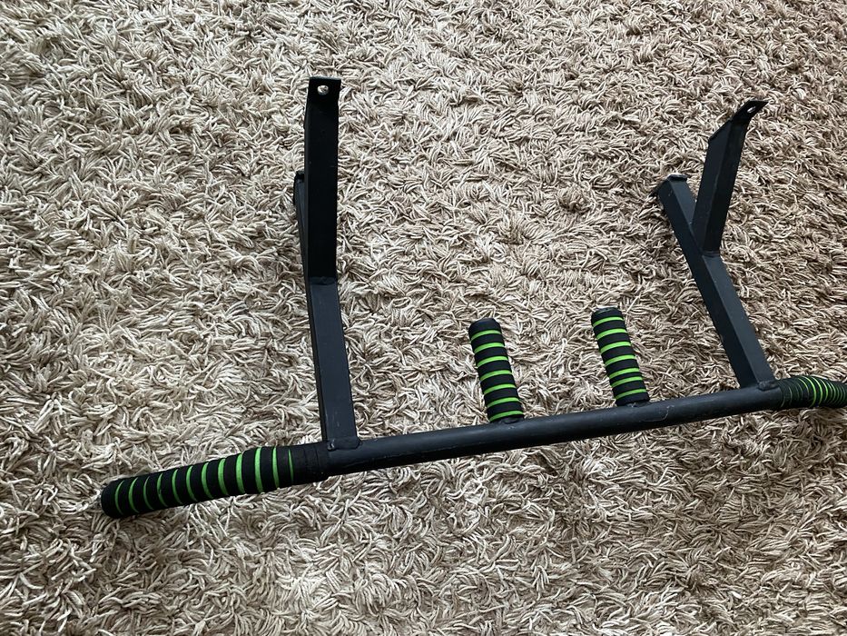 Новий турнік міцний