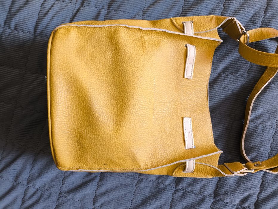 Damska torebka żółta