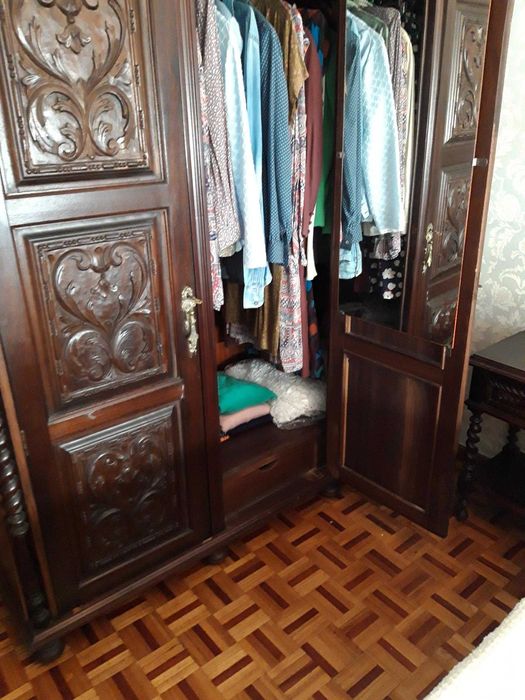 Quarto casal completo de bilros centenária