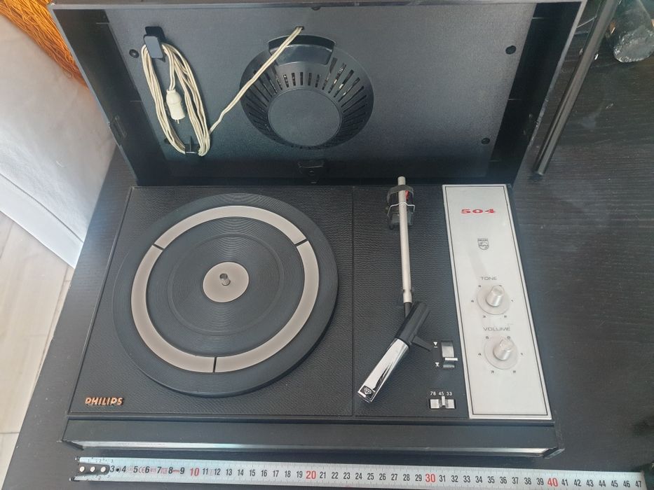 Gira discos marca Philips 504