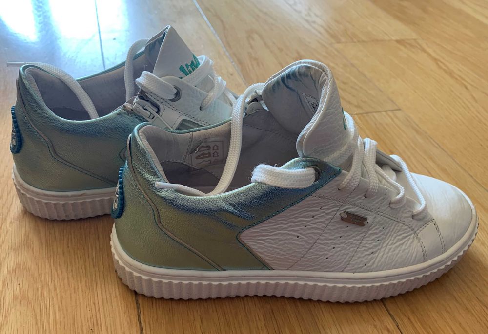 Ekskluzywne buty skórzane Vingino Myla EU36