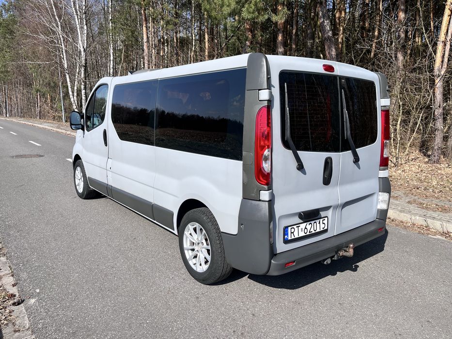 Renault trafic l2h2 długi